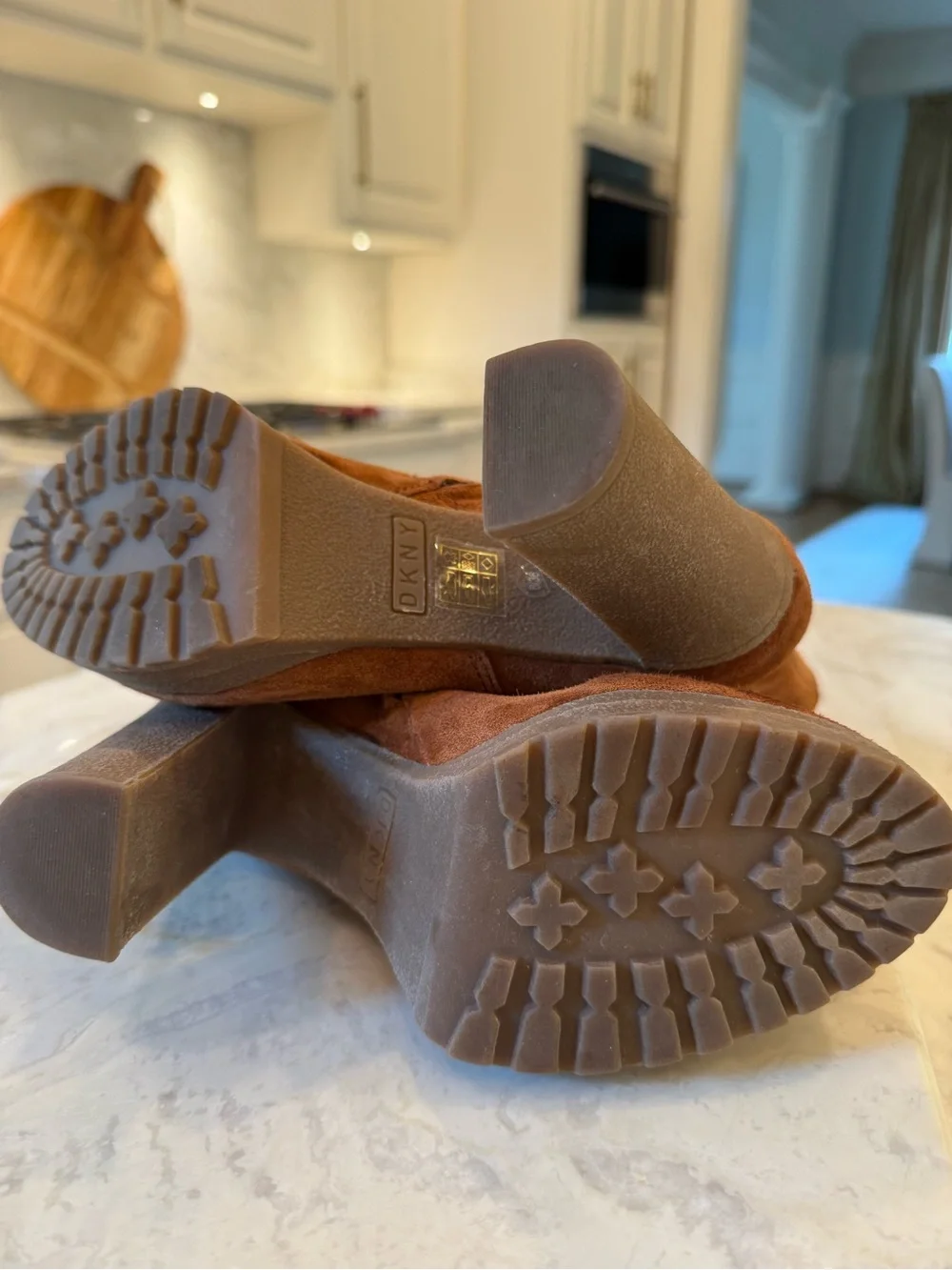 DKNY Tessi platform ankle boot